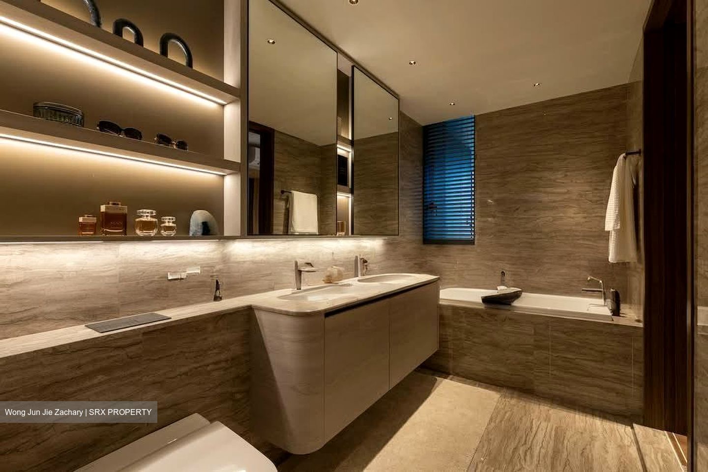 Old Airport Road (D14), Condominium #564106531